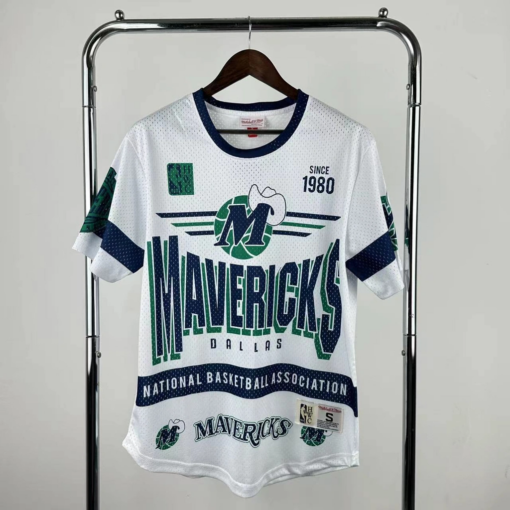 Dallas Mavericks Mitchell & Ness HWC Retro Tee for Men - Front View