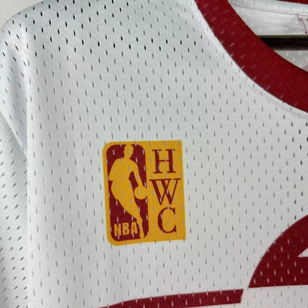 Atlanta Hawks Mitchell & Ness HWC Retro Tee for Men | Premium Vintage Style