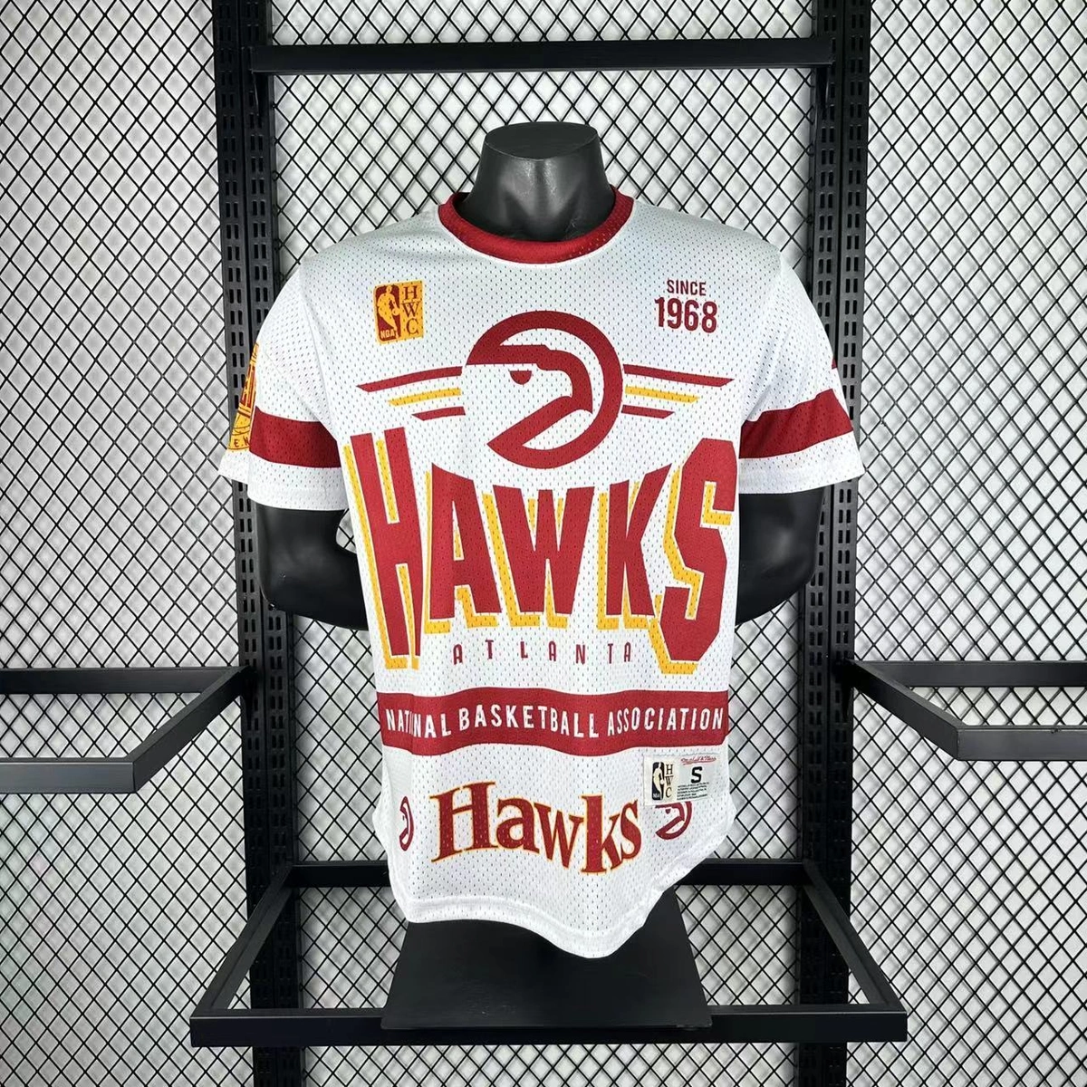 Atlanta Hawks Mitchell & Ness HWC Retro Tee for Men | Premium Vintage Style
