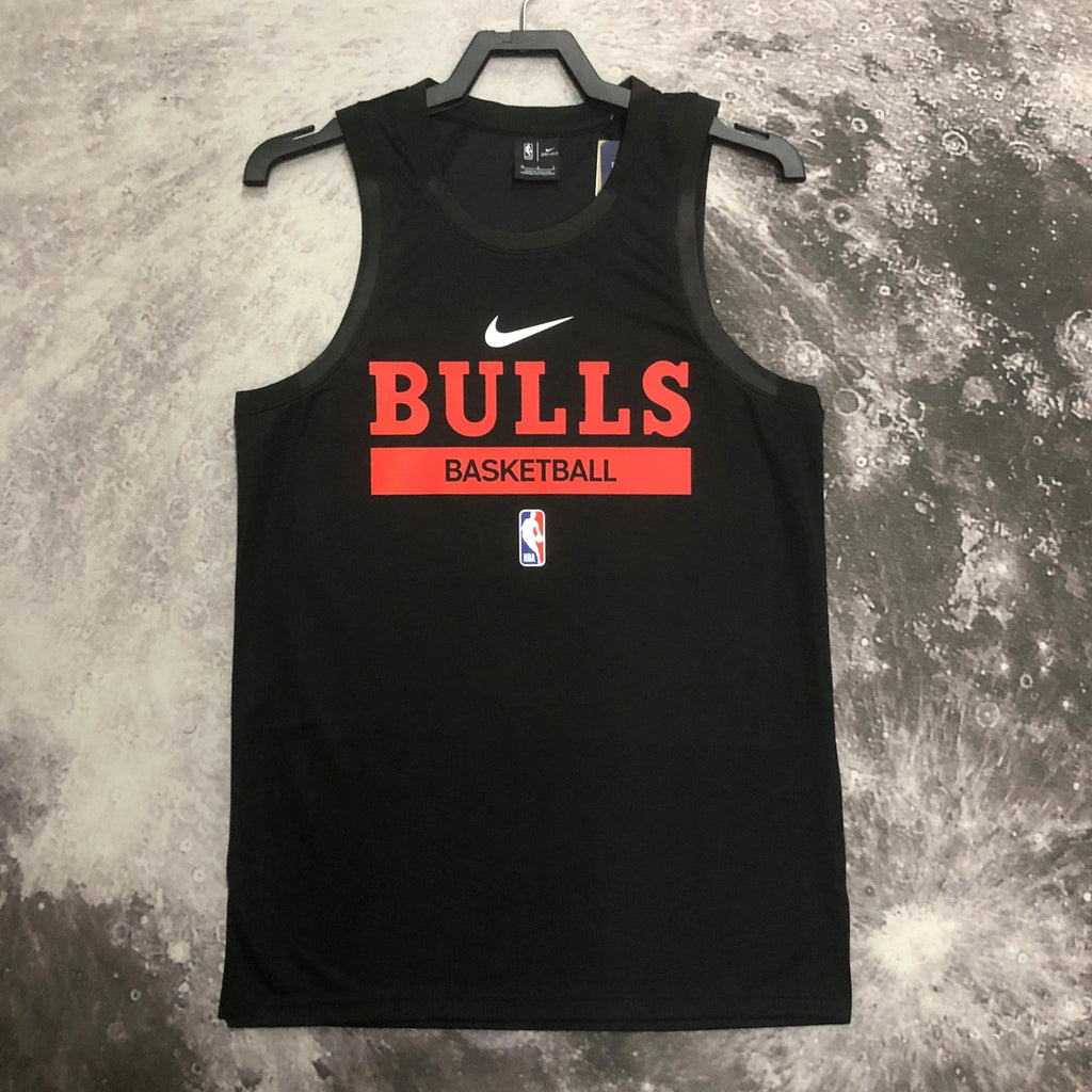 Bulls Front Full View in Black — Flatlay