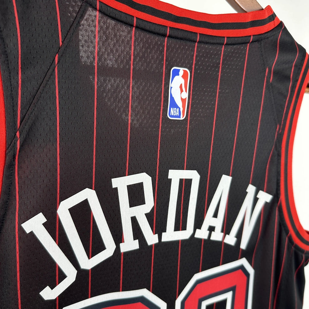 Michael Jordan No.23 Chicago Bulls Air Jordan Edition Jersey 2025-26 NBA Authentic Swingman Jersey - View 5