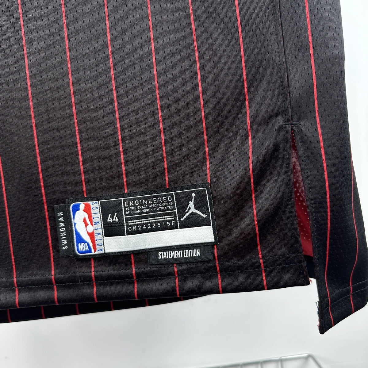 Michael Jordan No.45 Chicago Bulls Air Jordan Edition Jersey 2025-26 NBA Authentic Swingman Jersey - View 9
