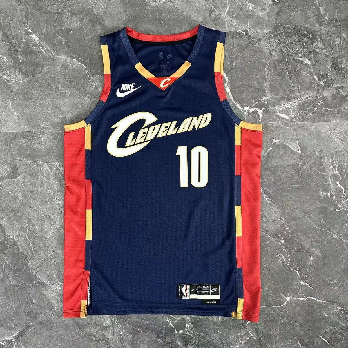 Darius Garland No.10 Cleveland Cavaliers Throwback Jersey 2025-26 NBA Authentic Swingman Jersey - View 3