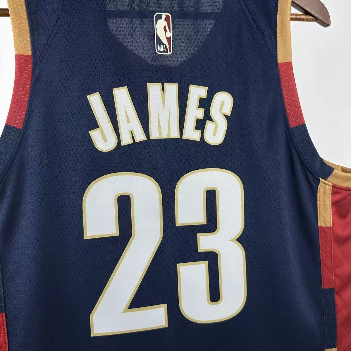 LeBron James No.23 Cleveland Cavaliers Throwback Jersey 2025-26 NBA Authentic Swingman Jersey - View 7