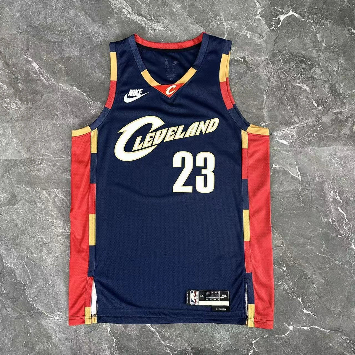 LeBron James No.23 Cleveland Cavaliers Throwback Jersey 2025-26 NBA Authentic Swingman Jersey - View 11