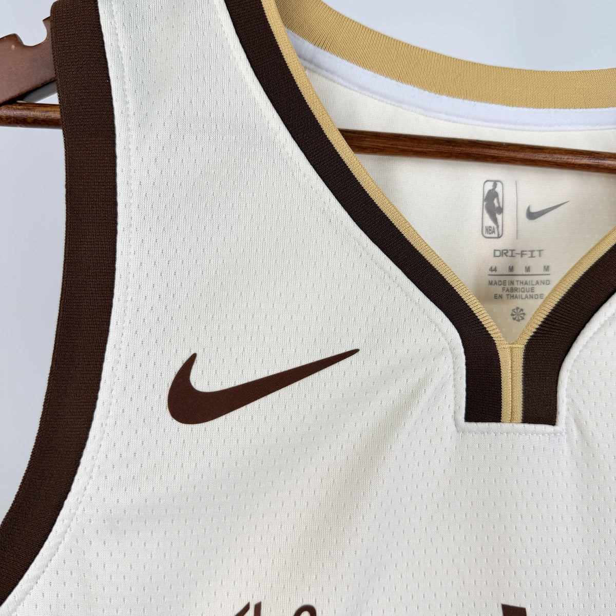 Stephen Curry No.30 Golden State Warriors City Edition Jersey 2025-26 NBA Authentic Swingman Jersey - View 7