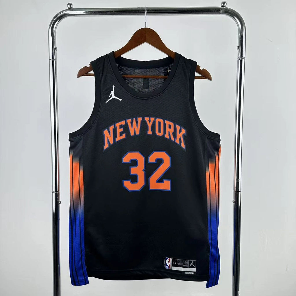 Karl-Anthony Towns No.32 New York Knicks Statement Edition Jersey 2025-26 NBA Authentic Swingman Jersey - View 1