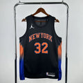 Karl-Anthony Towns No.32 New York Knicks Statement Edition Jersey 2025-26 NBA Authentic Swingman Jersey - View 1