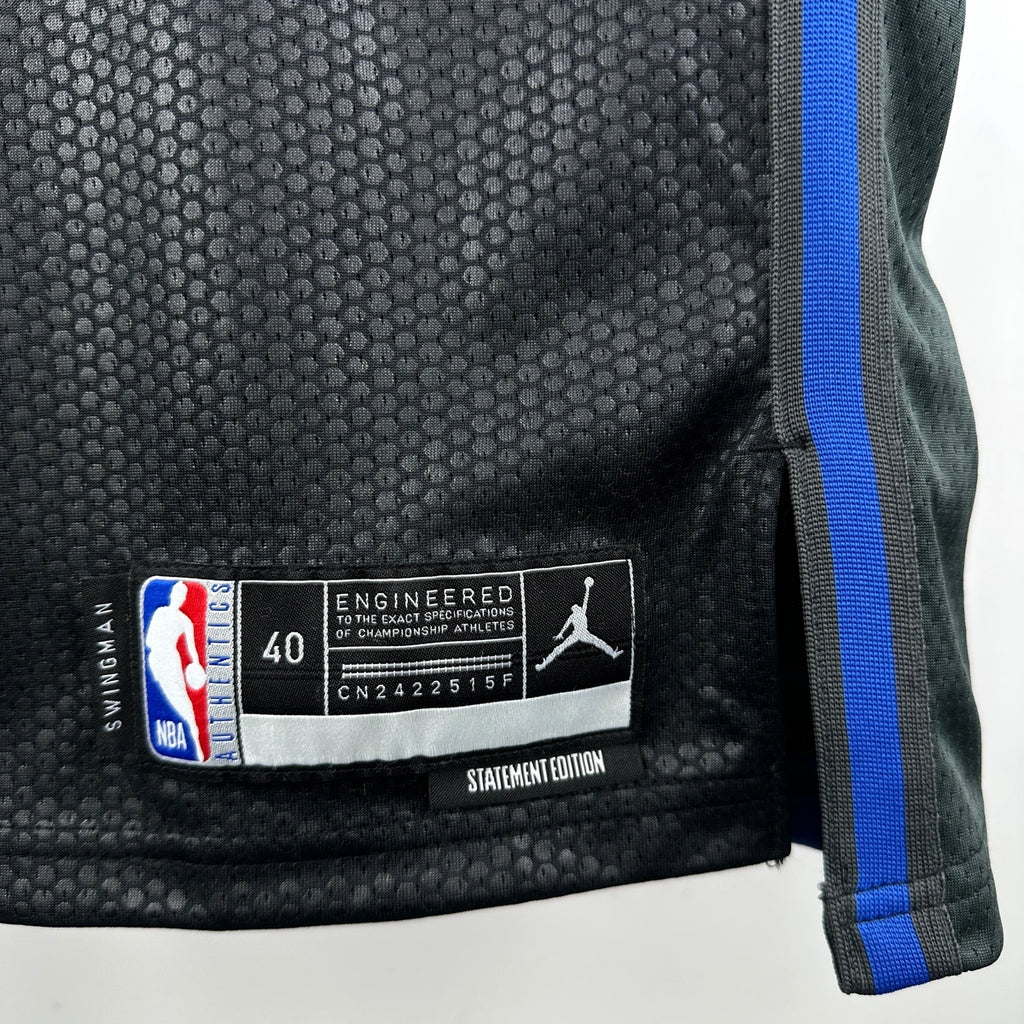 Warriors BackLogo AirJordan Jersey in Black Hanging 007