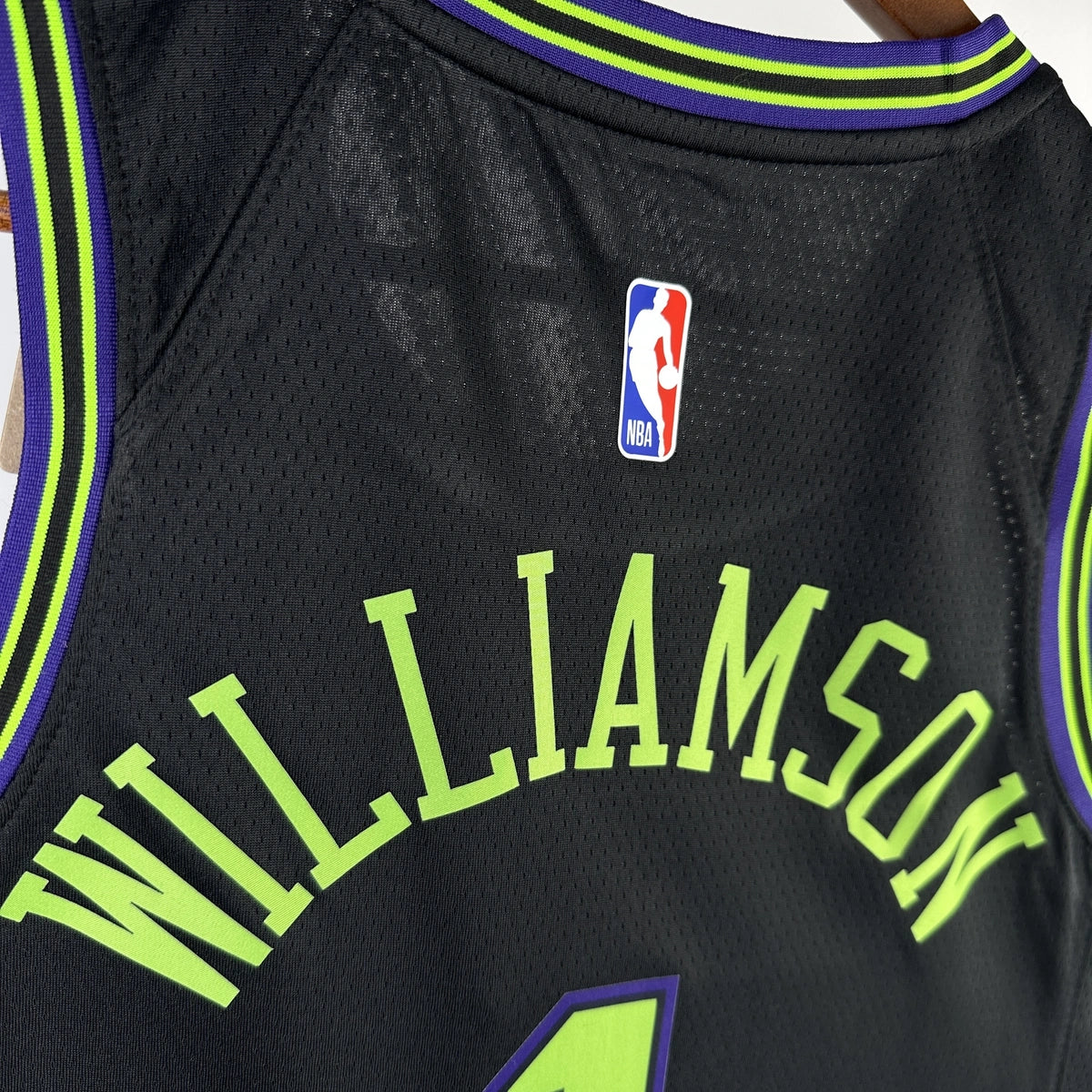New Orleans Pelicans 2025-26 city edition basketball jersey close-up of collar and neckline stitching in team colors for basketball fans
