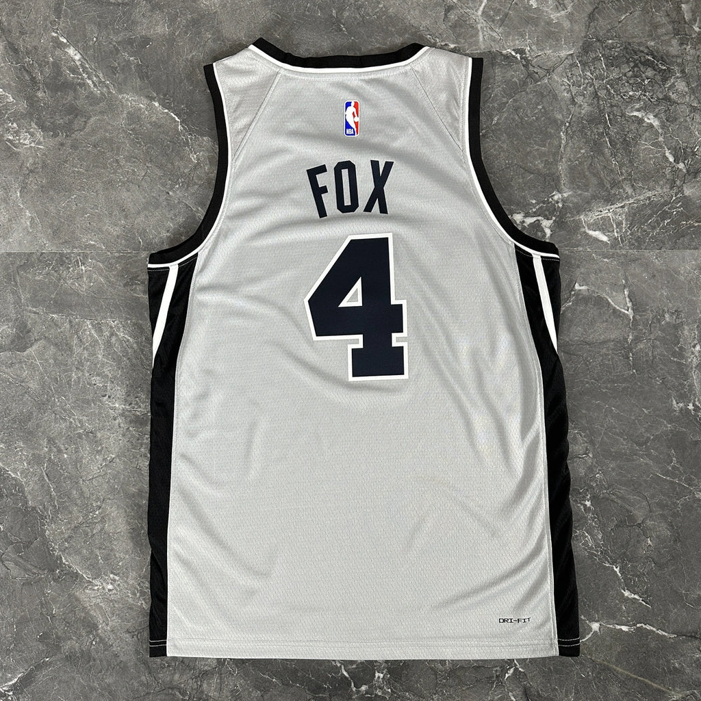 San Antonio Spurs 2025-26 limited edition basketball jersey close-up of team logo embroidery in gray for basketball fans